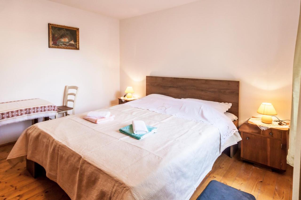 House Krizanic In Marcana, Istria, With 2 Apartments, Total 9 Guests Exterior foto