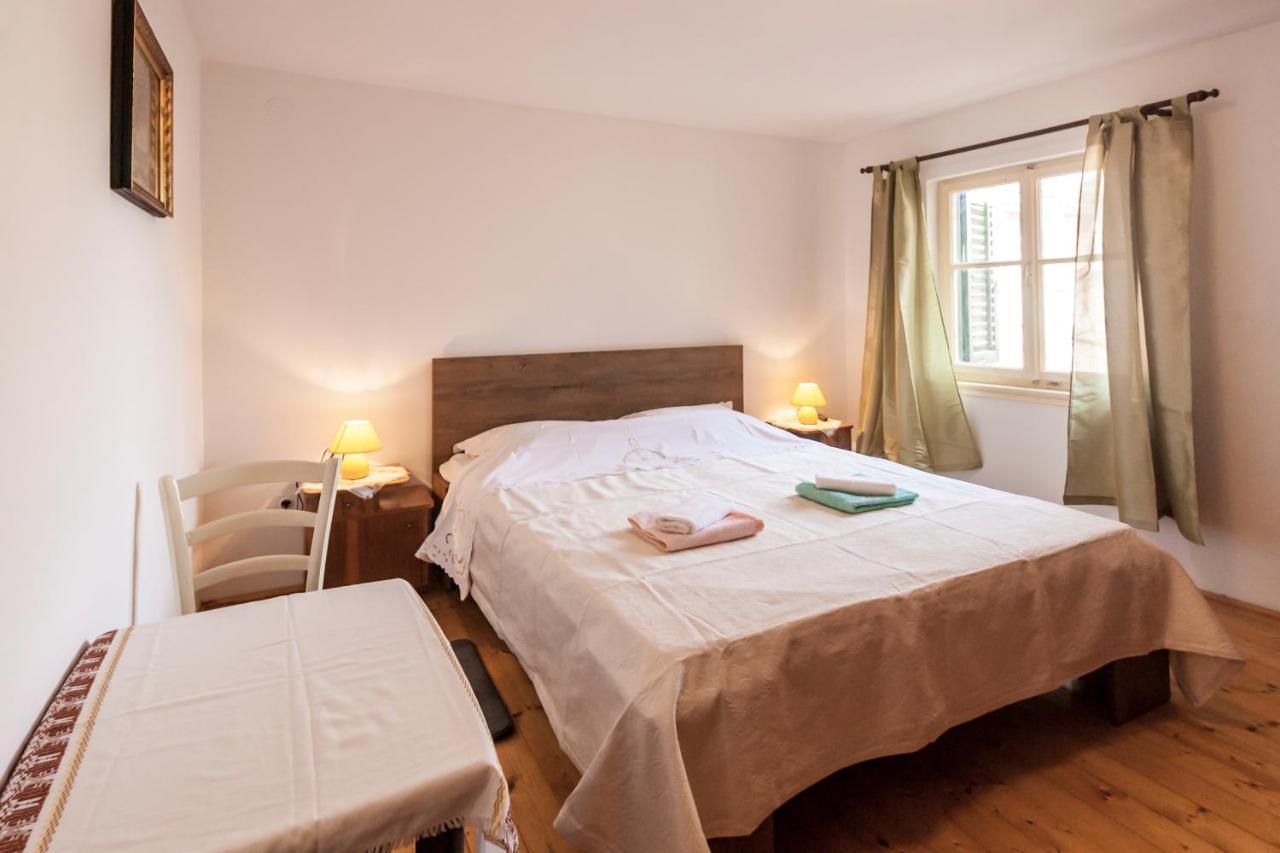 House Krizanic In Marcana, Istria, With 2 Apartments, Total 9 Guests Exterior foto