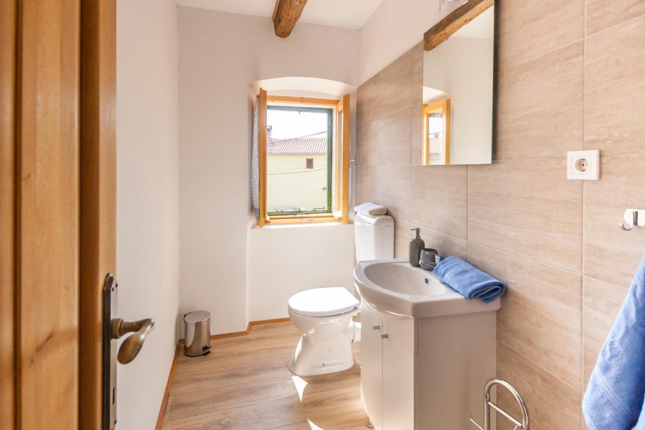 House Krizanic In Marcana, Istria, With 2 Apartments, Total 9 Guests Exterior foto